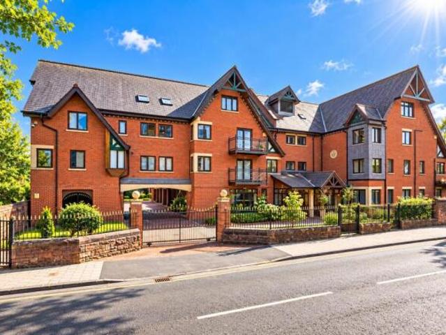 Apartment for sale in Chester, Cheshire West and Chester