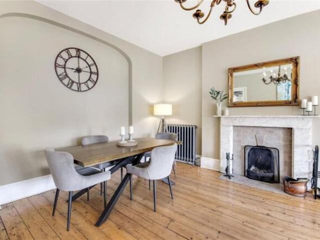 Apartment for sale in St James, Sandown Park