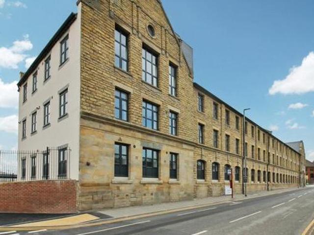 House for sale in Burley, West Yorkshire