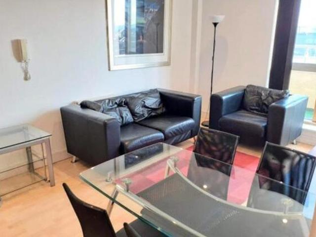 House for sale in Drighlington, Adwalton