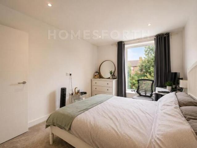 Apartment for sale in Kensal Town, Maida Vale