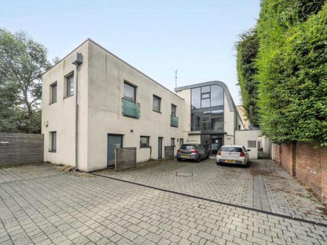 Apartment for sale in The Slade, Oxfordshire
