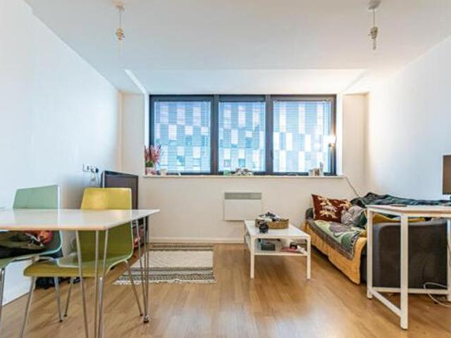 House for sale in Calderstones