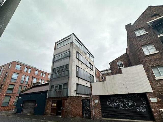 House for sale in Calderstones
