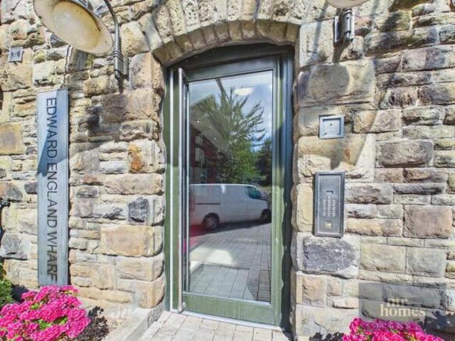 Apartment for sale in Wales
