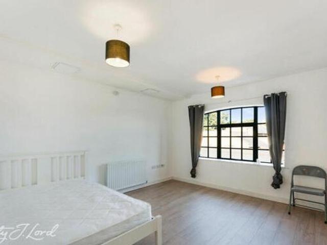 House for sale in City of London, Greater London