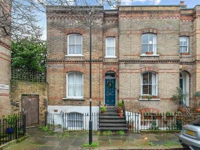 House for sale in City of London, Greater London