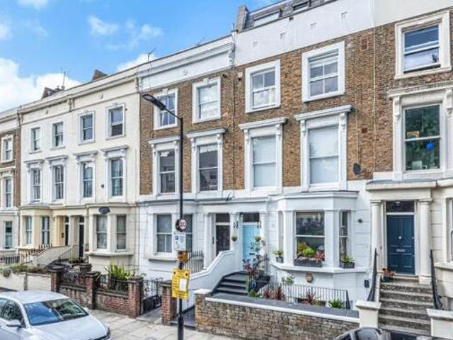 House for sale in Lyons, Greater London