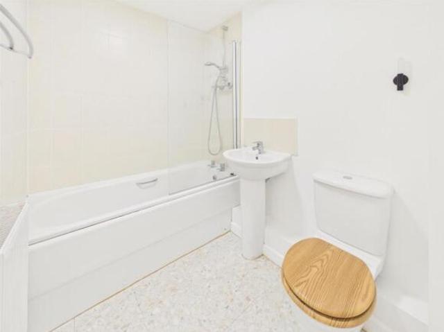 Apartment for sale in Kingsholm, Gloucester