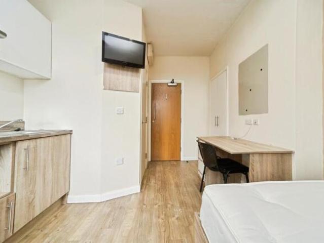 Apartment for sale in West Yorkshire