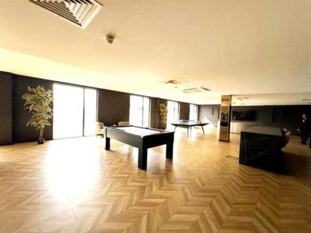 Apartment for sale in Kensington, Calderstones