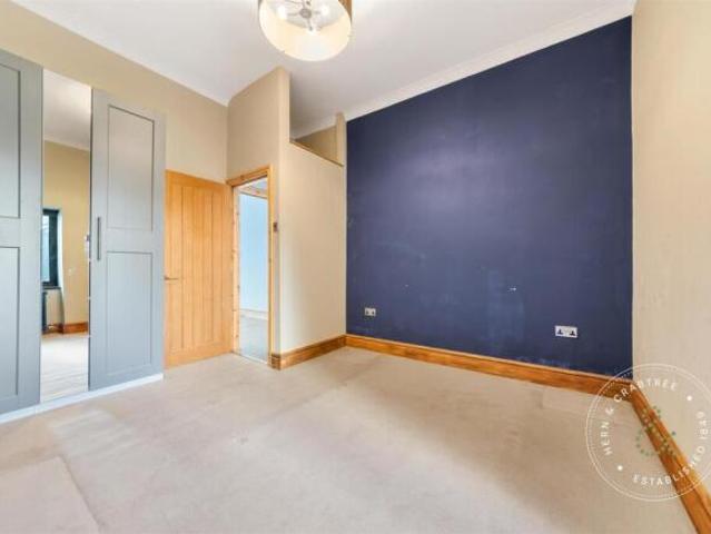 Apartment for sale in Falcon Lodge, Wales