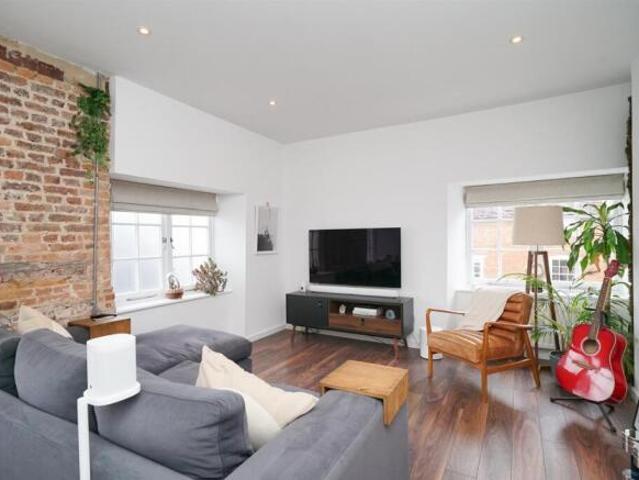 Apartment for sale in St Albans, Five Acres