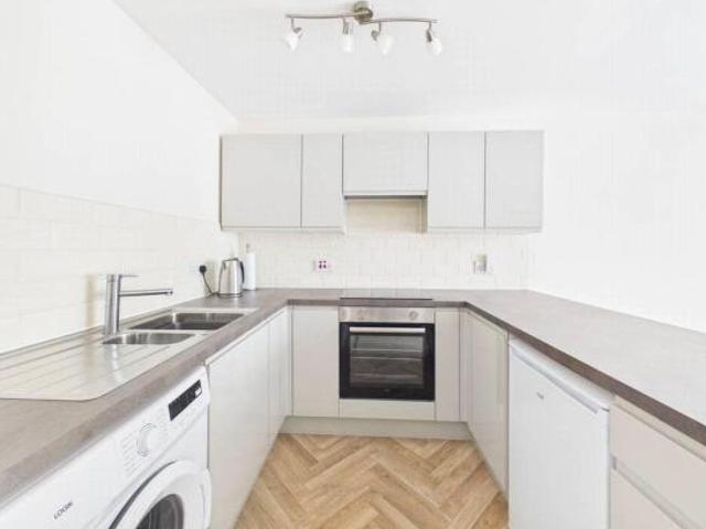 Apartment for sale in Gloucester, Gloucestershire
