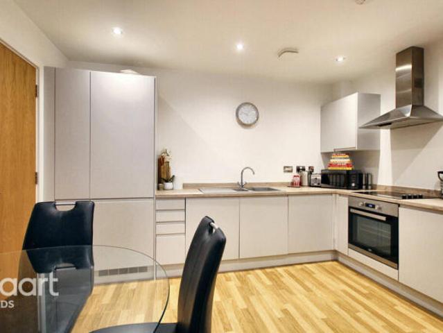 Apartment for sale in Leylands, West Yorkshire