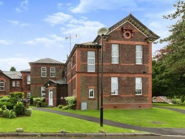 House for sale in Macclesfield