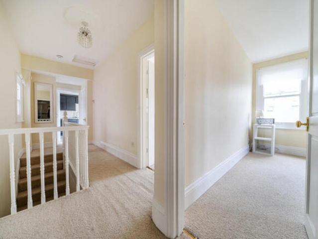 Apartment for sale in Warden Hill, Cheltenham