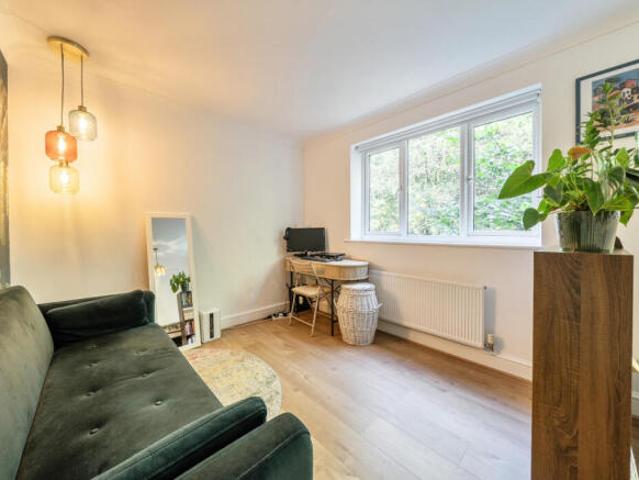 Apartment for sale in Cat Hill