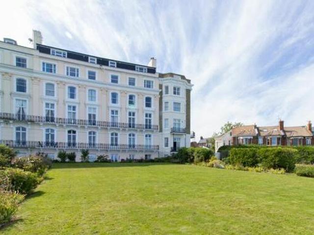 House for sale in Westbrook, Acol
