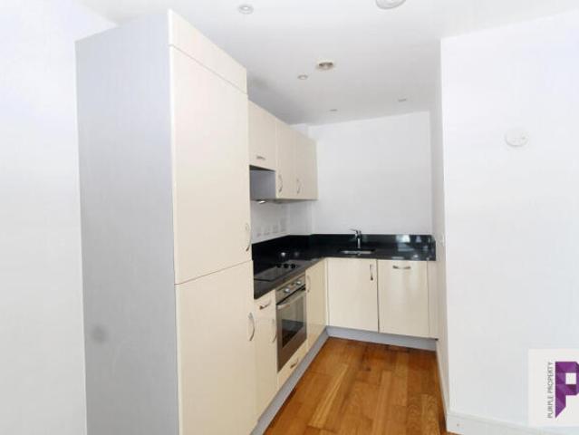 Apartment for sale in Brompton, Gillingham