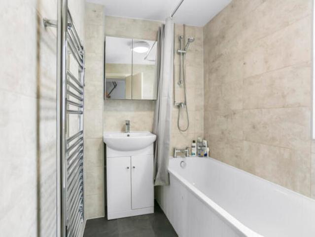 Apartment for sale in Brighton & Hove