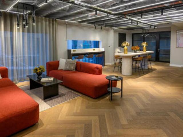 Apartment for sale in Watford, Hertfordshire