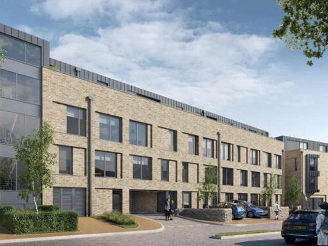 House for sale in Froggatt, East Midlands