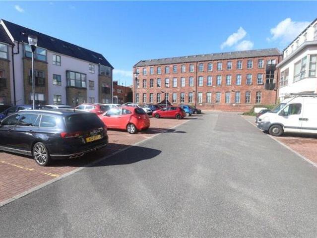 Apartment for sale in West Yorkshire