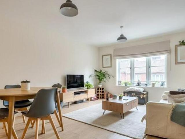 House for sale in Littlecote, West Sussex