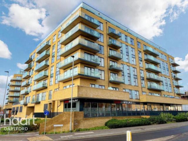 Apartment for sale in Monks Orchard, Kent