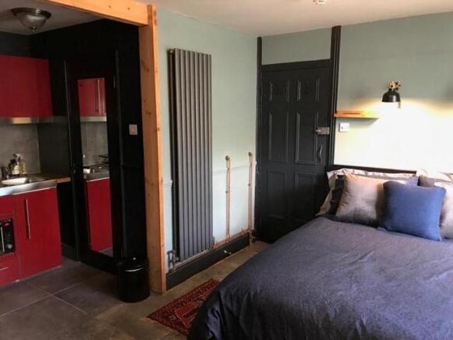 Apartment for sale in Brunswick, Brighton