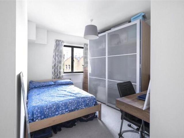 Apartment for sale in London Borough of Lewisham, New Cross