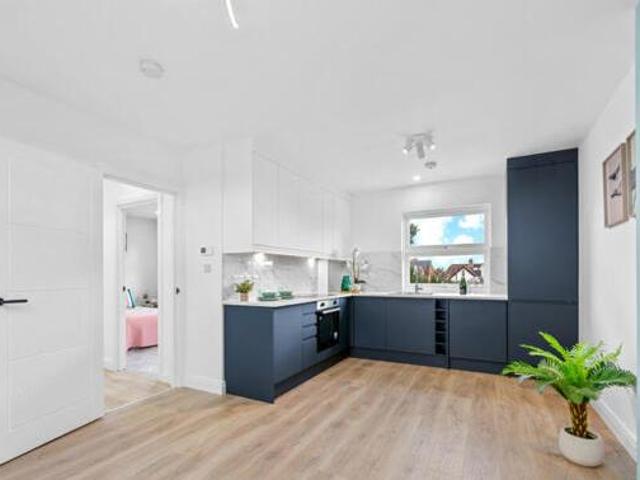 House for sale in New Malden, Greater London