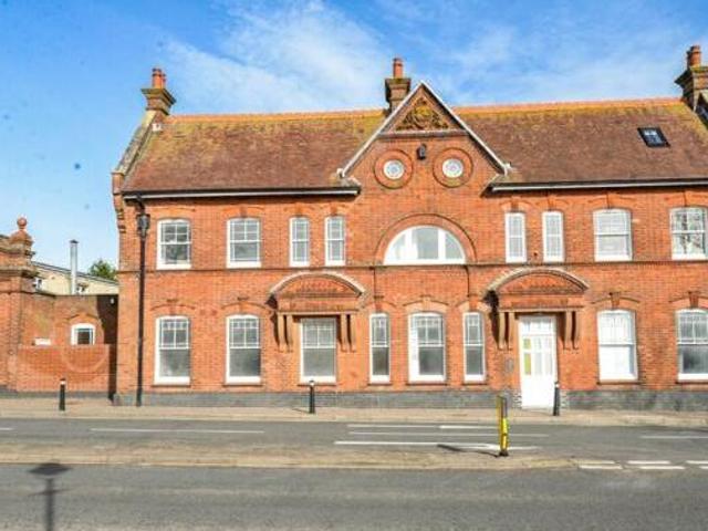 House for sale in New Milton, New Forest