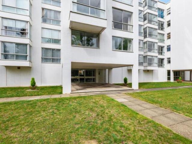 Apartment for sale in Newbold, Loundsley Green