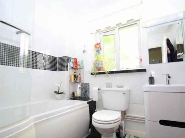 House for sale in Newbury, West Berkshire