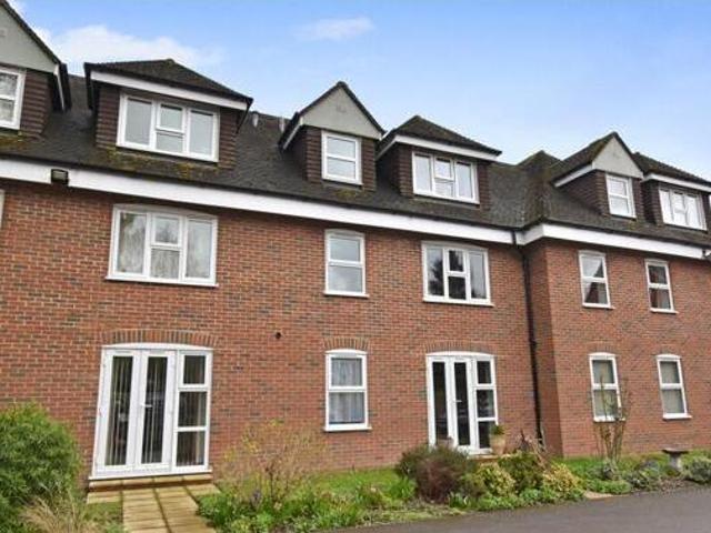 House for sale in Newbury, West Berkshire