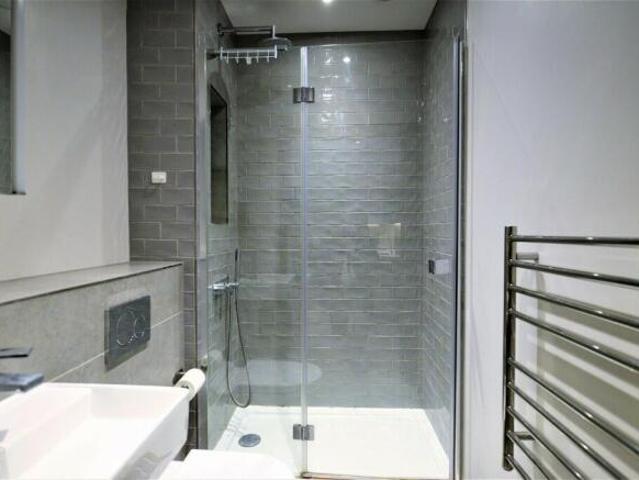 Apartment for sale in Slough