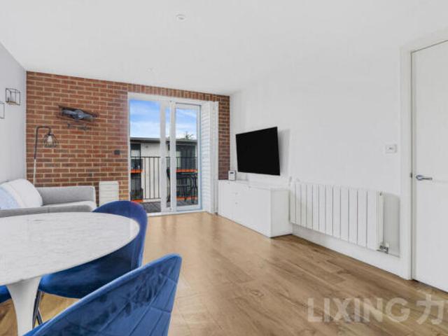 Apartment for sale in Woolwich, Greater London