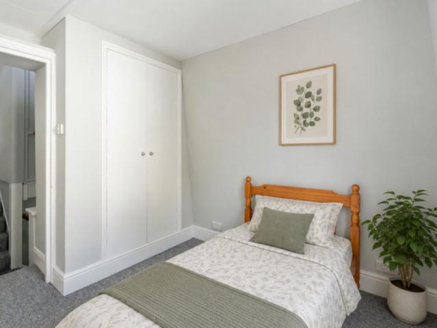 Apartment for sale in The Slade, Oxfordshire