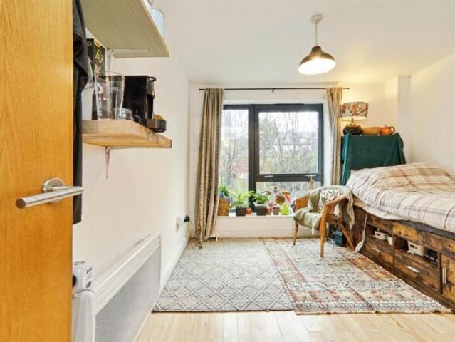 Apartment for sale in Leylands, West Yorkshire