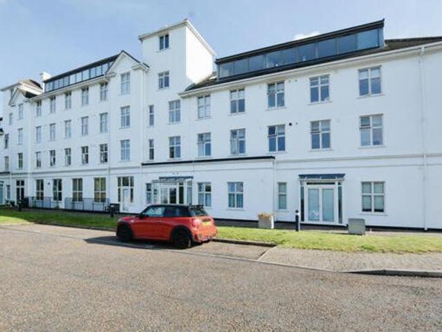House for sale in Northampton, Northamptonshire