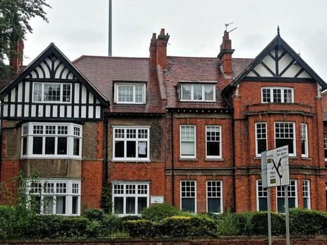 House for sale in Northampton, Northamptonshire