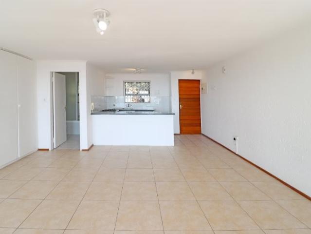 Apartment for sale in Vosloorus, Gauteng