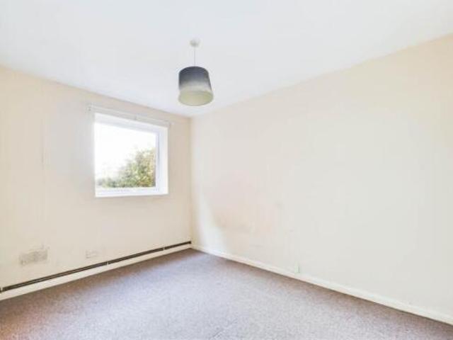 Apartment for sale in Worthing, West Sussex