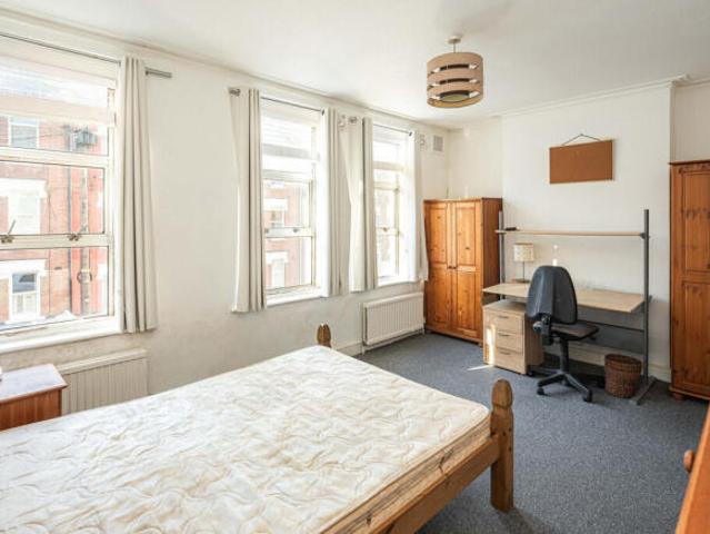Apartment for sale in Loughborough Junction, Greater London