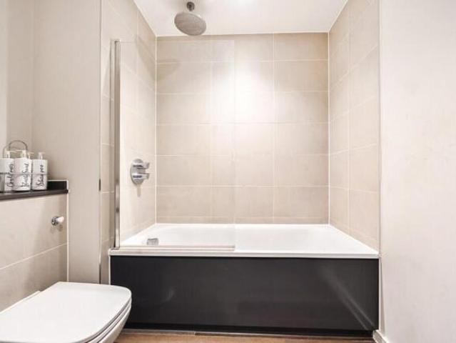 Apartment for sale in Southampton, England