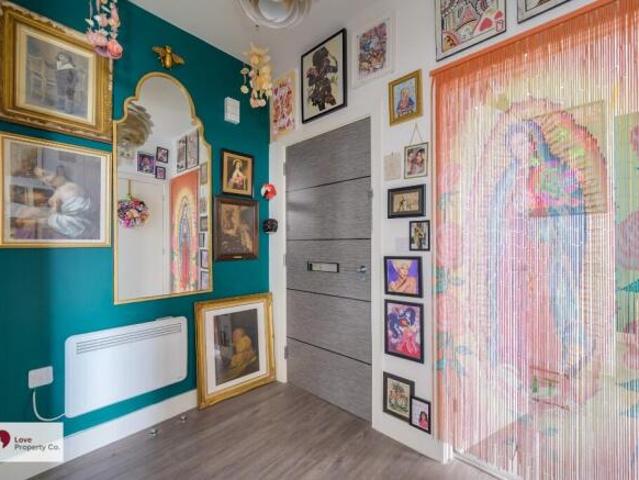 Apartment for sale in West Midlands