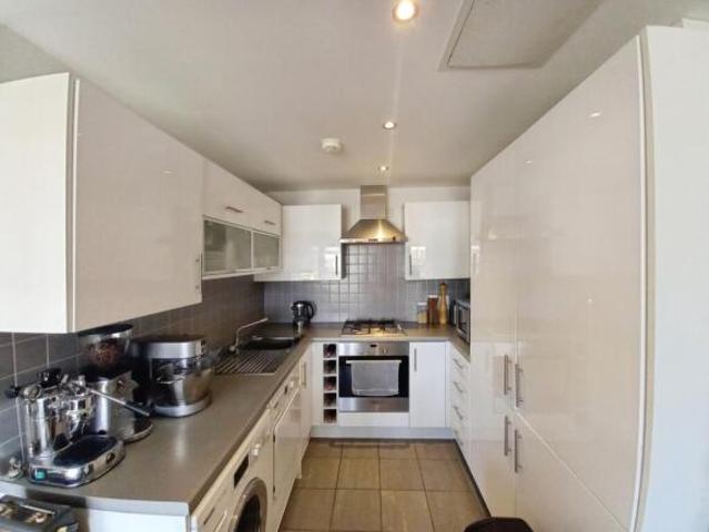 Apartment for sale in Poole, Bournemouth, Christchurch and Poole