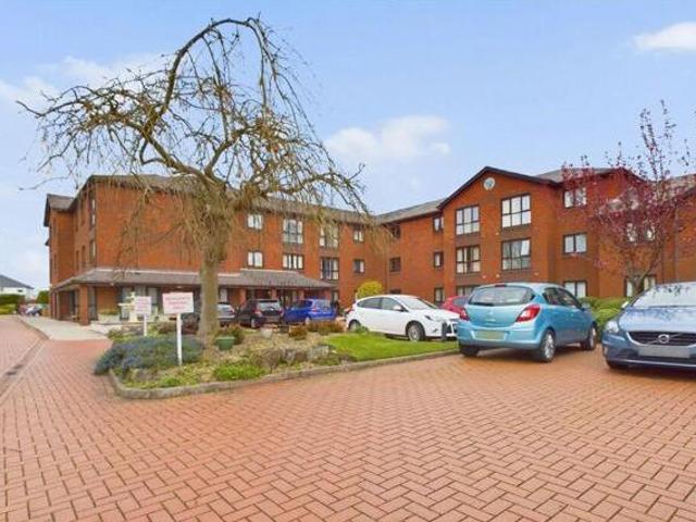 House for sale in Roby Mill, Lancashire